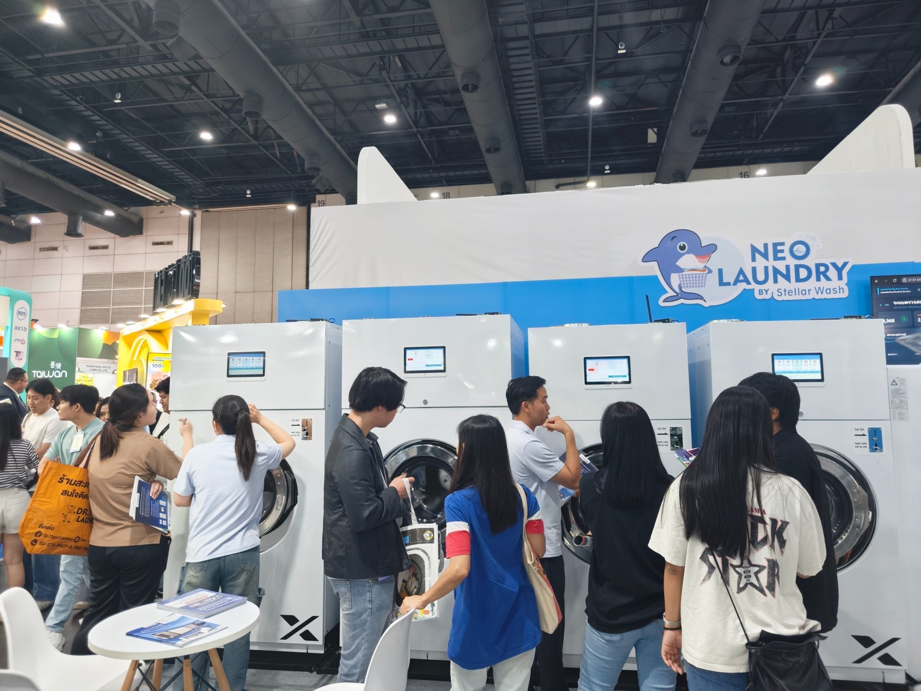 Commercial laundry exhibition application